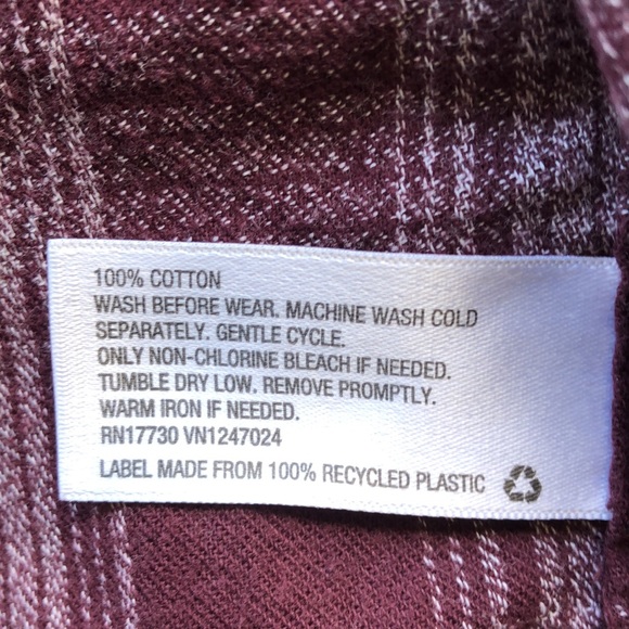 Mossimo Supply Co. Boys Short Sleeve Button Down Shirt - Picture 5 of 6